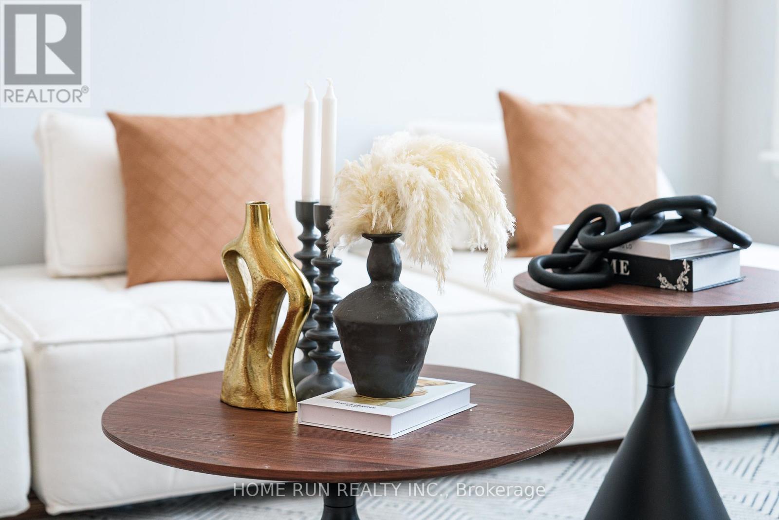 1007 Grapefern Terrace