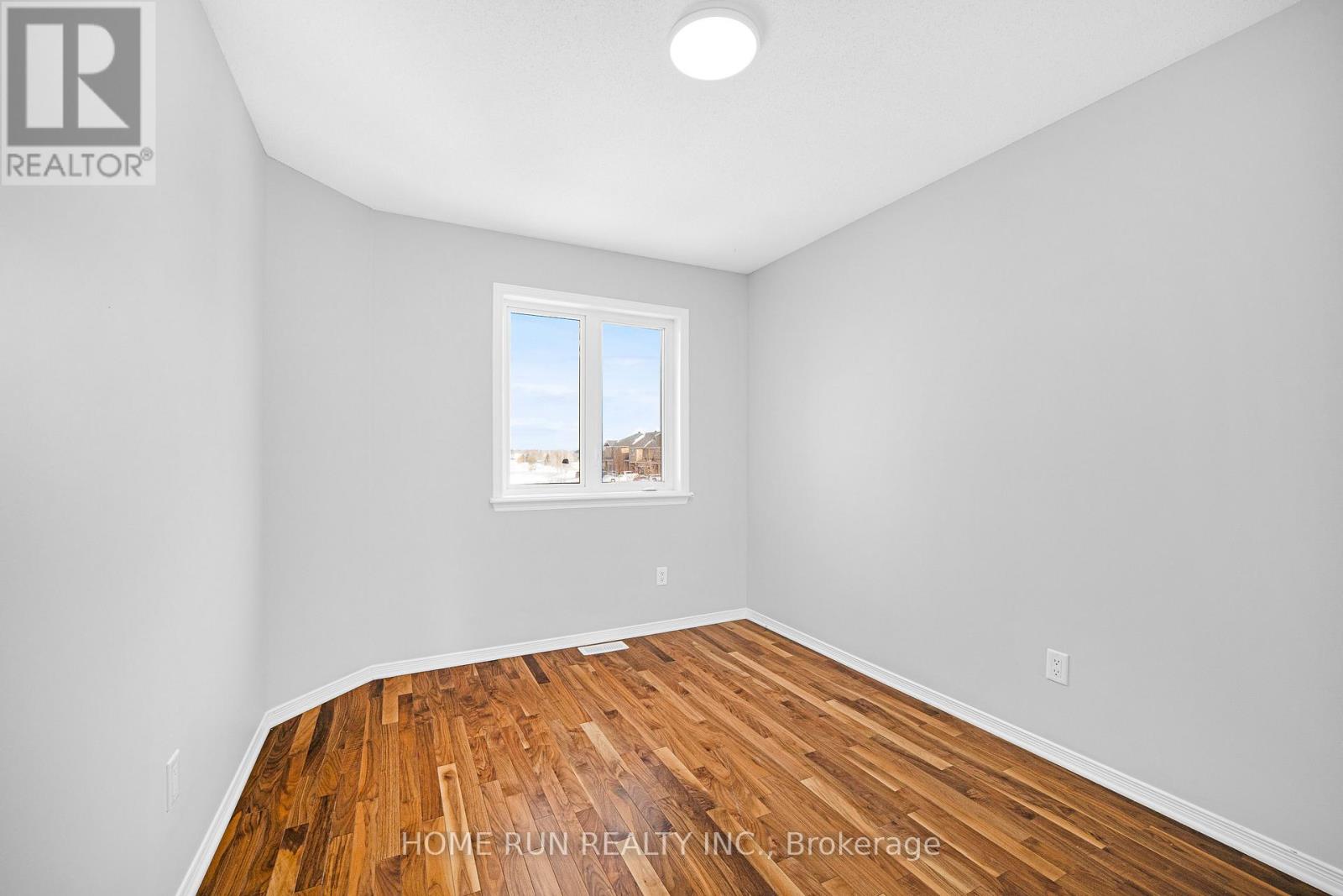 1007 Grapefern Terrace