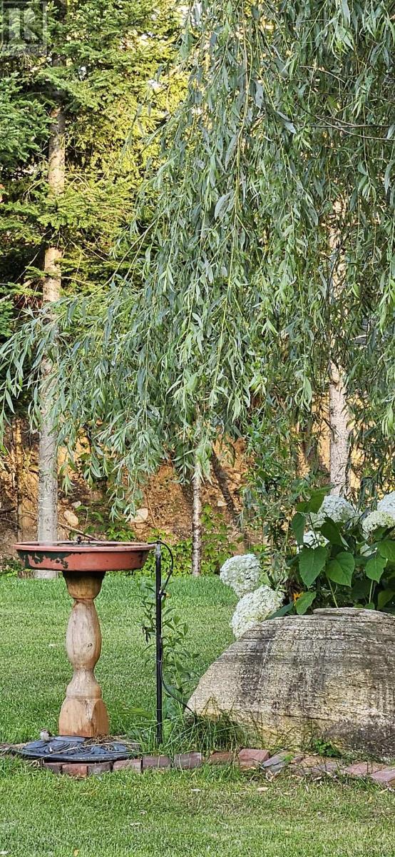 1576 Garden Of Eden Road