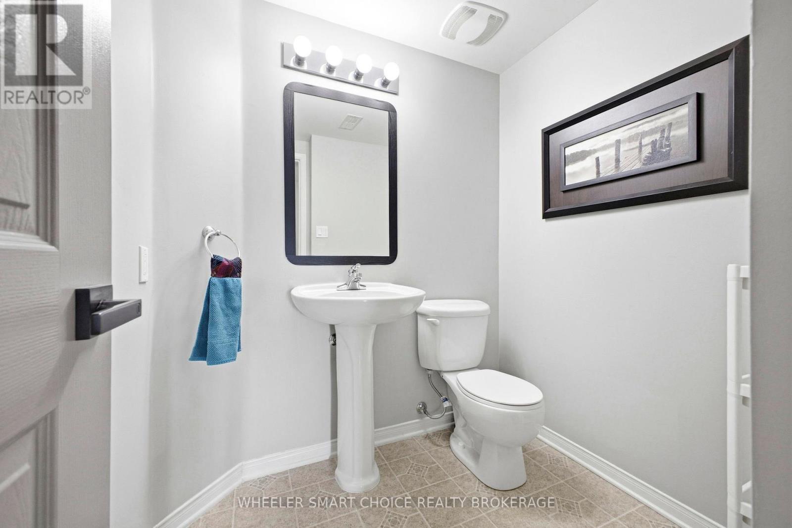 11 - 432 Hillsboro Private