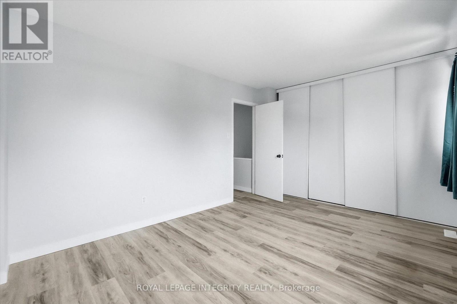 5 - 228 Millroad Way