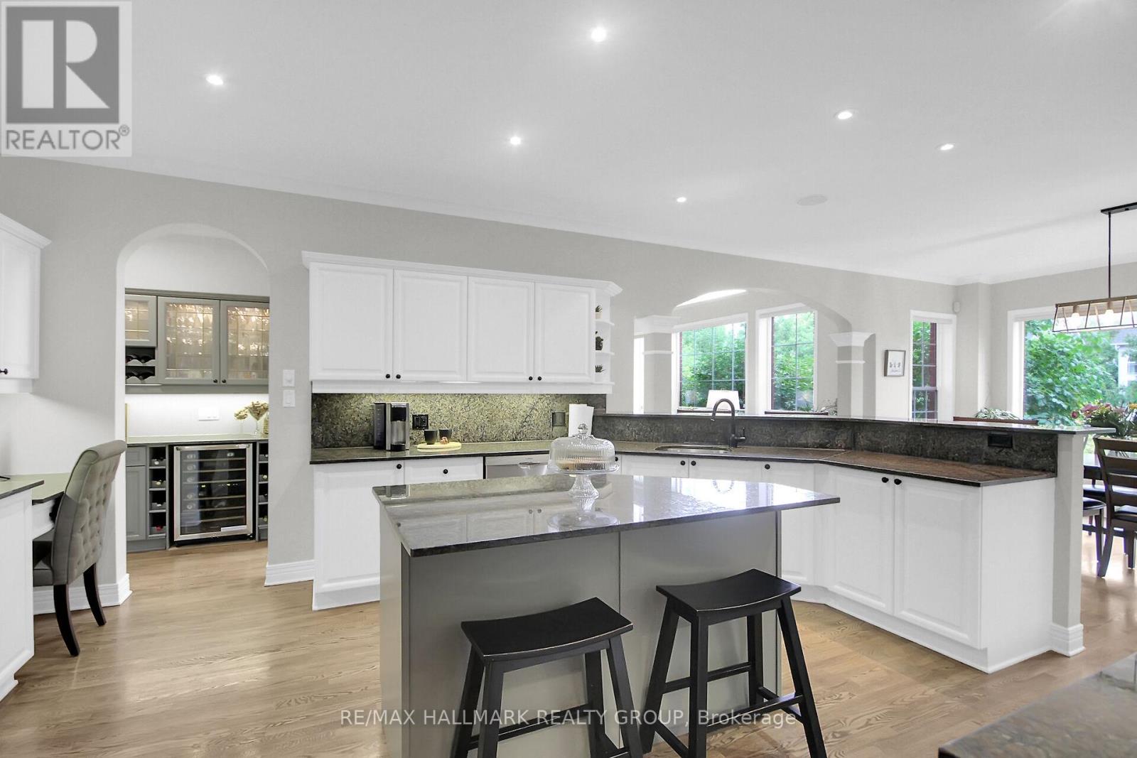 13 Beechgrove Gardens