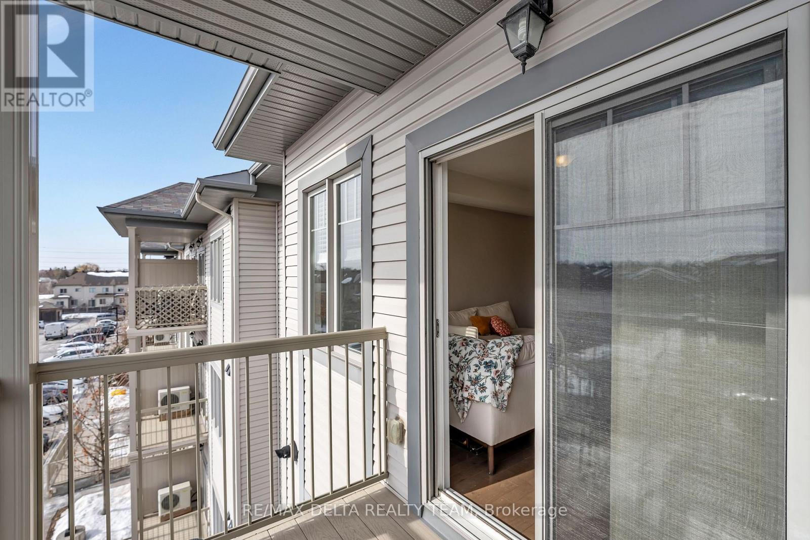 7 - 486 Via Verona Avenue