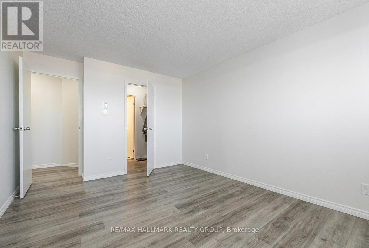 1009 - 1025 Grenon Avenue