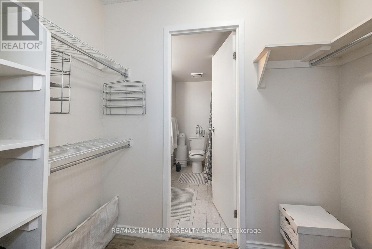 1009 - 1025 Grenon Avenue