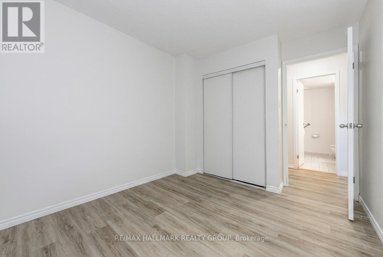 1009 - 1025 Grenon Avenue