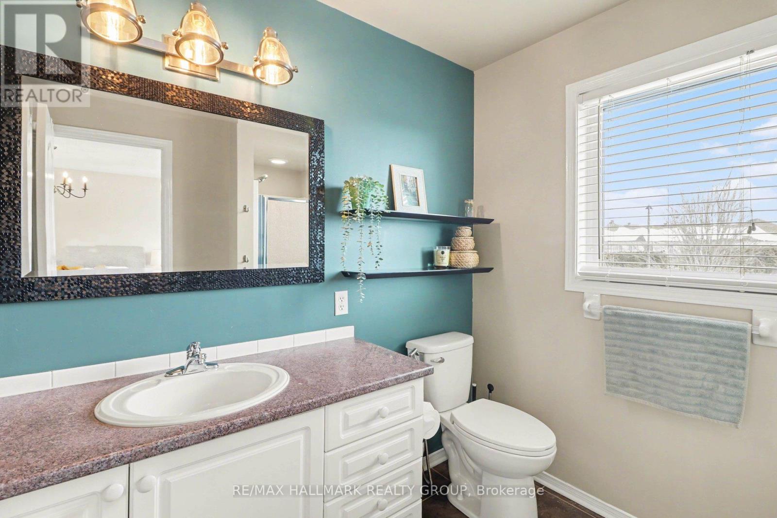 2229 Brockstone Crescent