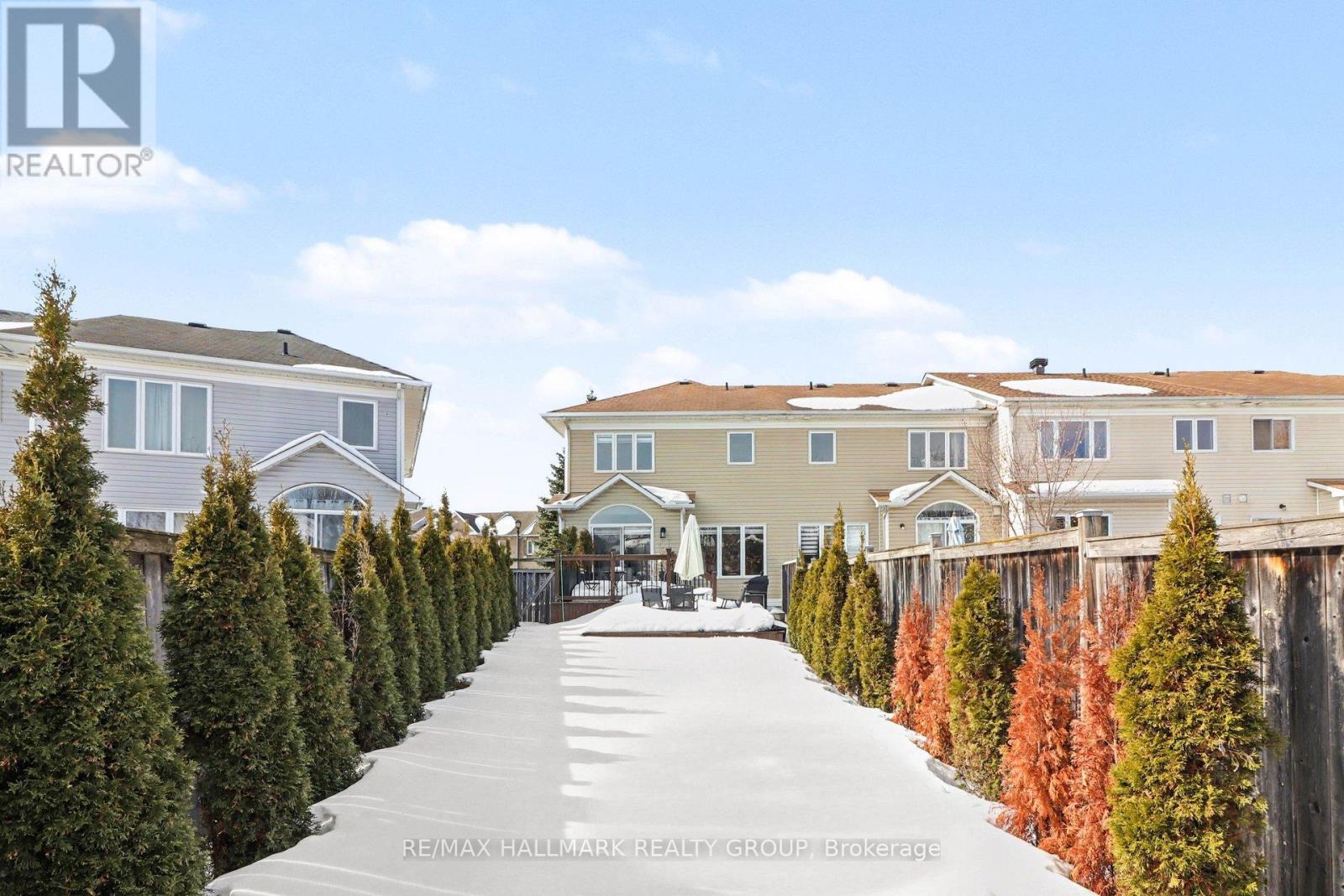 2229 Brockstone Crescent