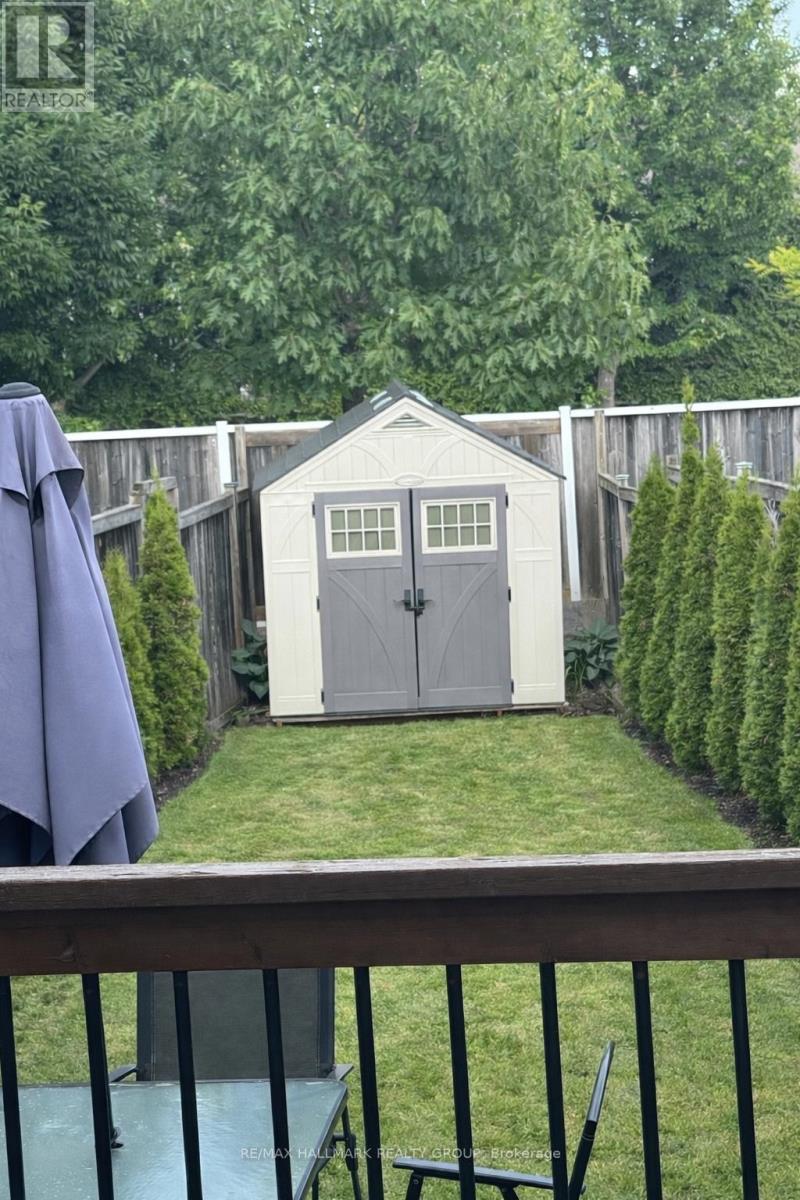 2229 Brockstone Crescent