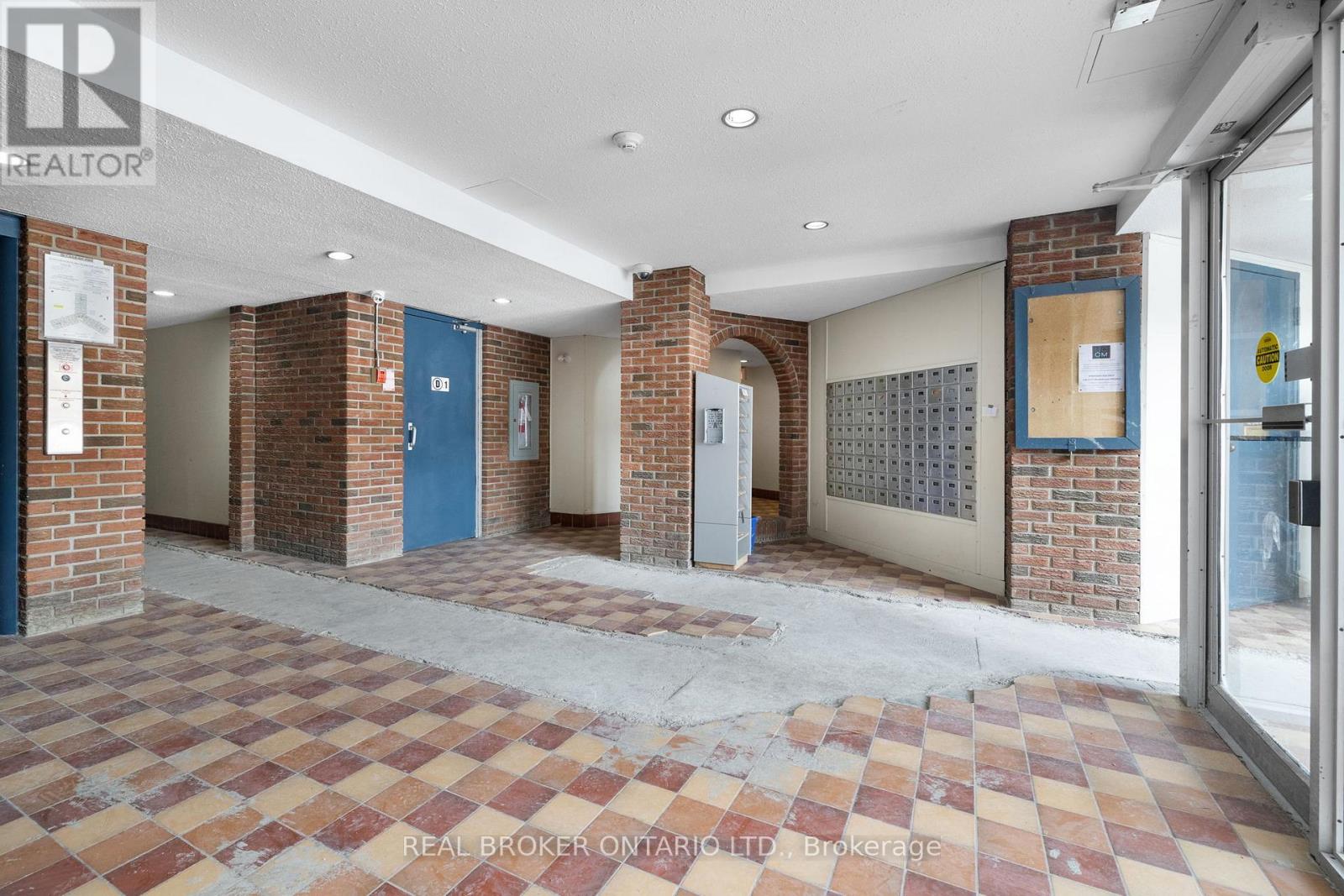 103c - 2041 Arrowsmith Drive