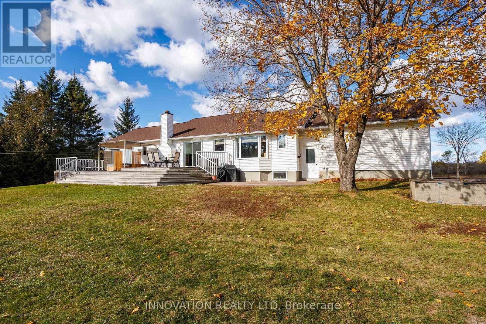 201 Greystone Crescent