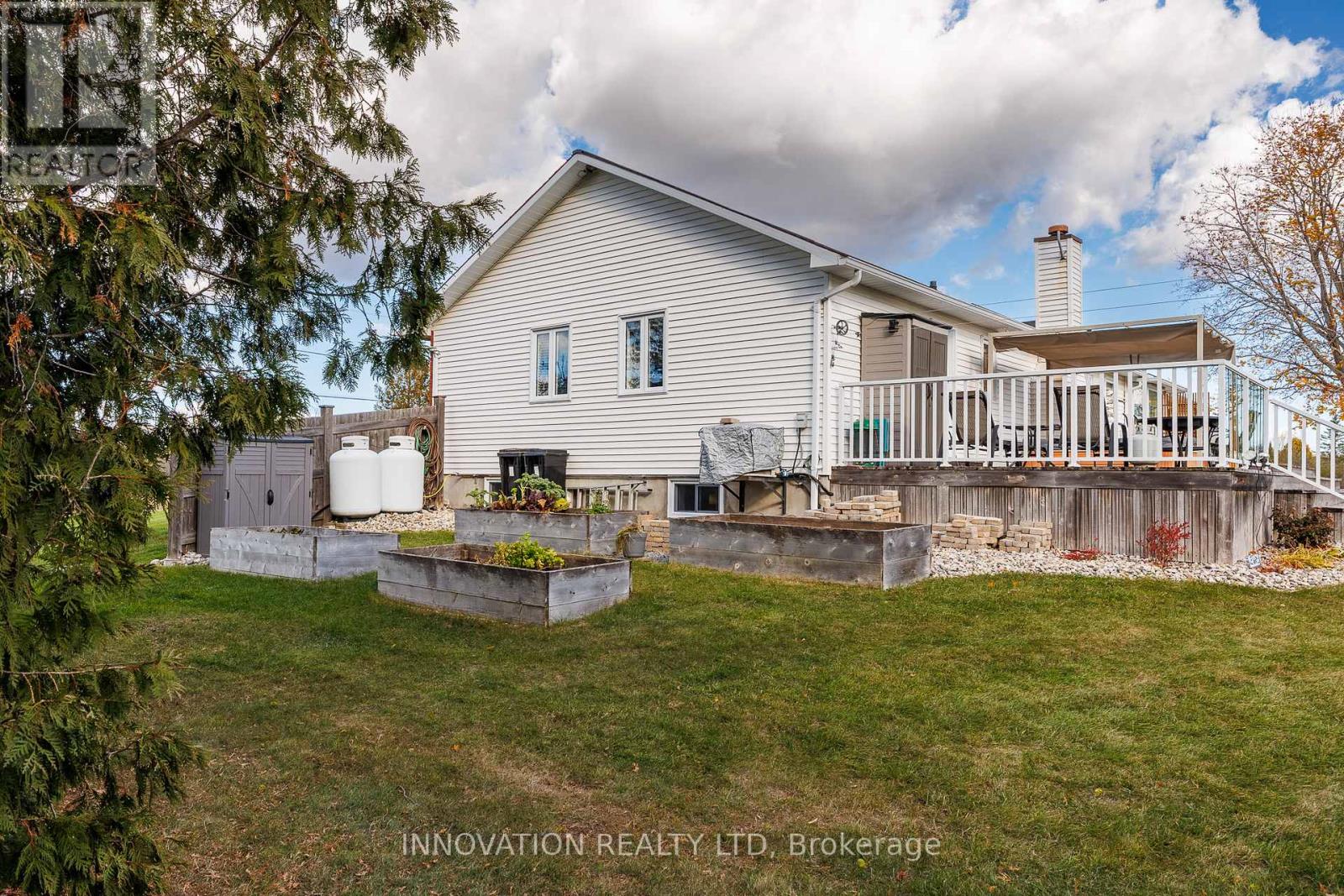 201 Greystone Crescent