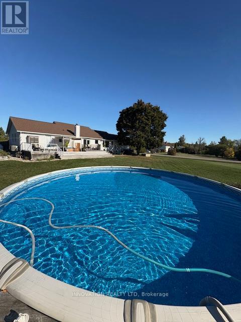 201 Greystone Crescent