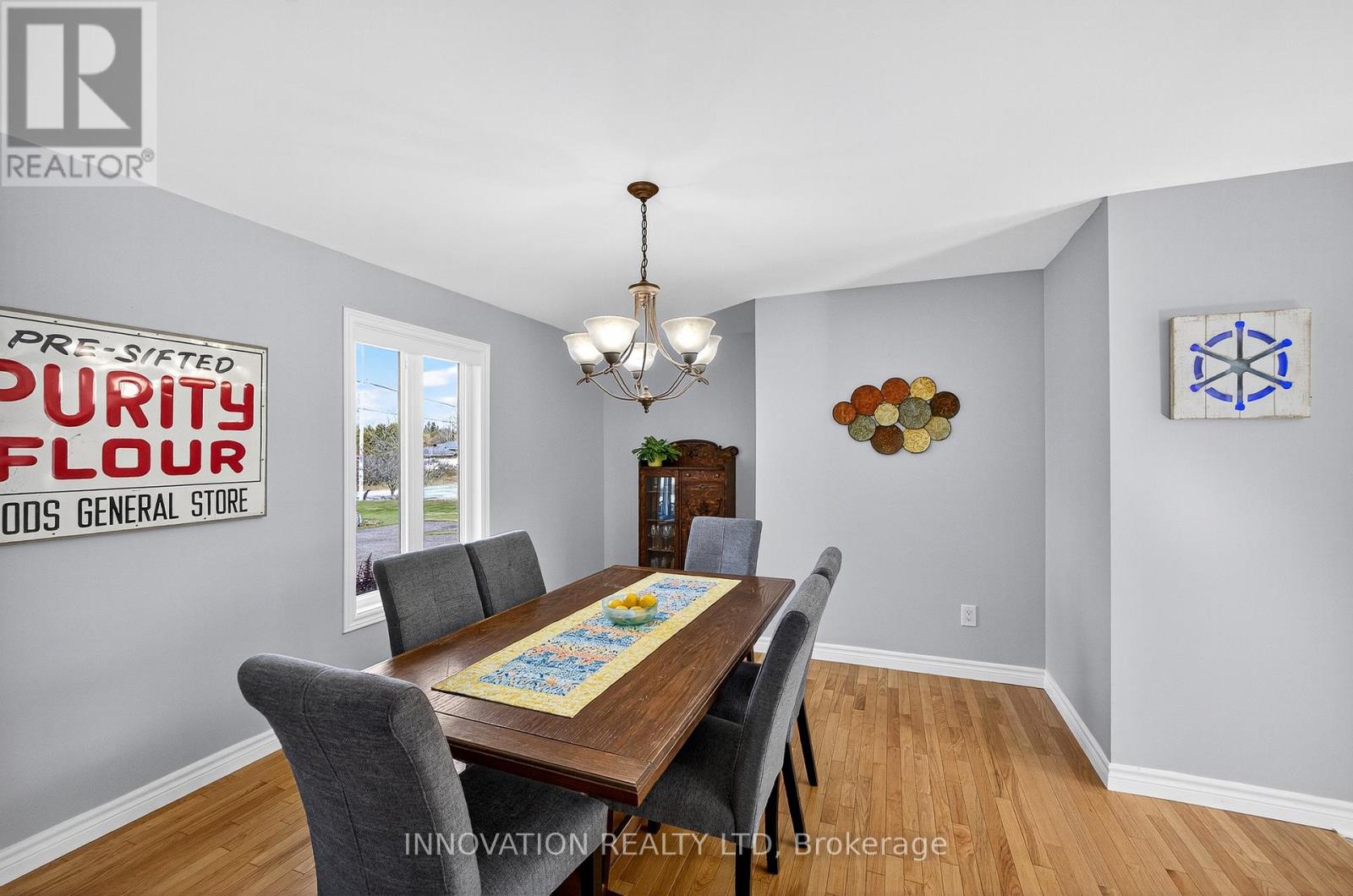 201 Greystone Crescent