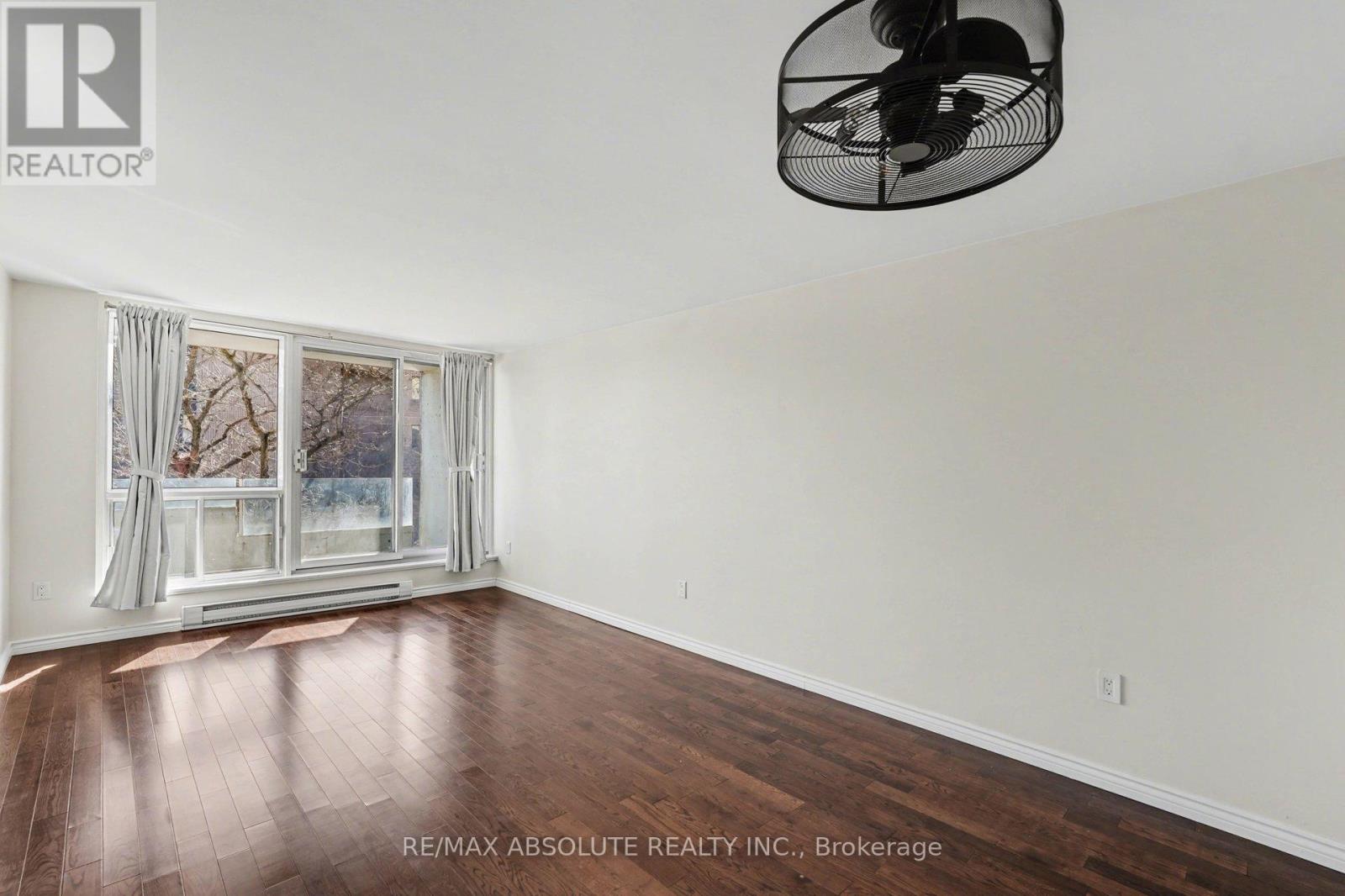 305 - 1177 Belanger Avenue