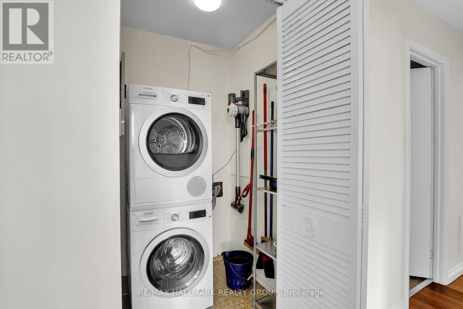 501 - 333 Chapel Street