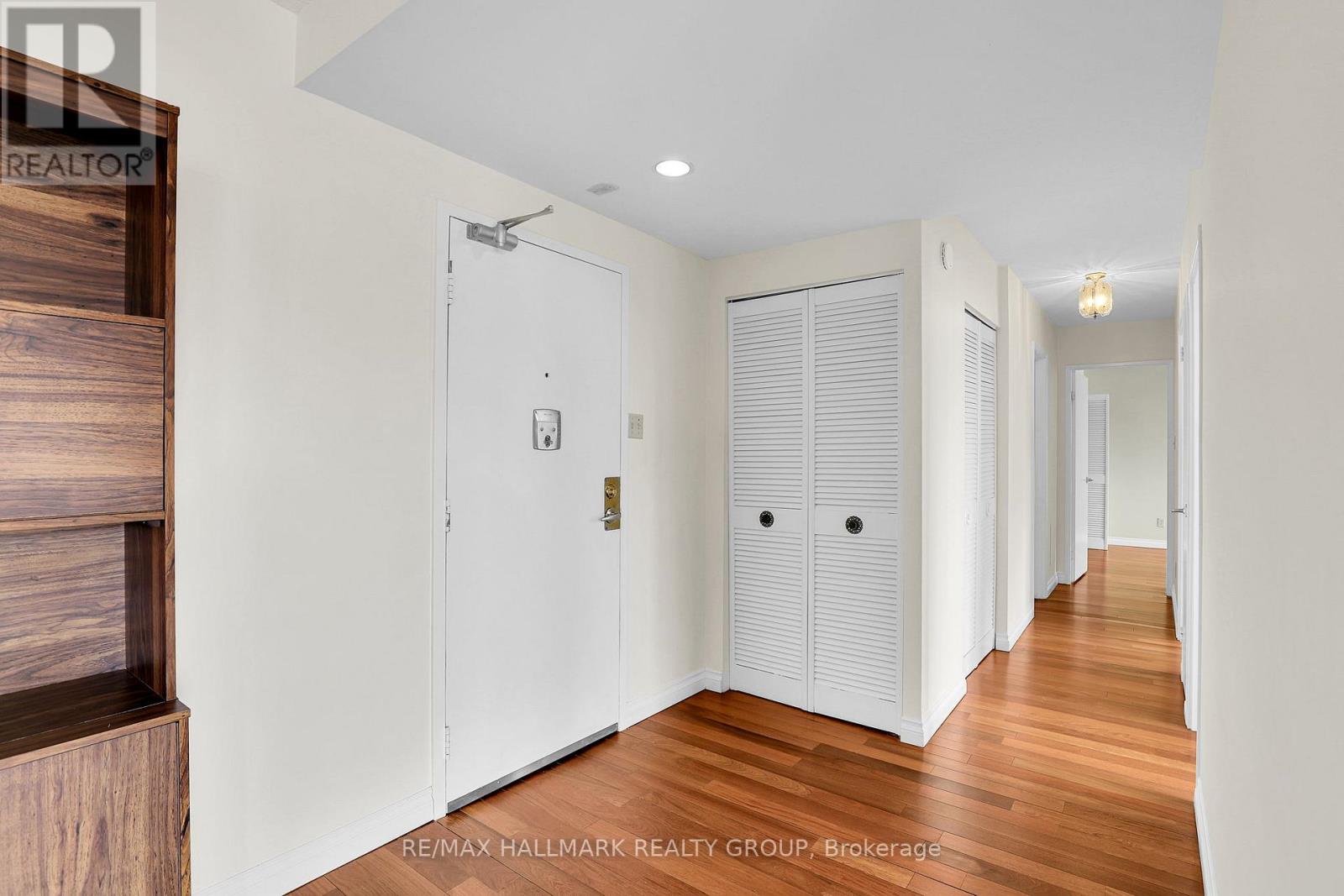 501 - 333 Chapel Street