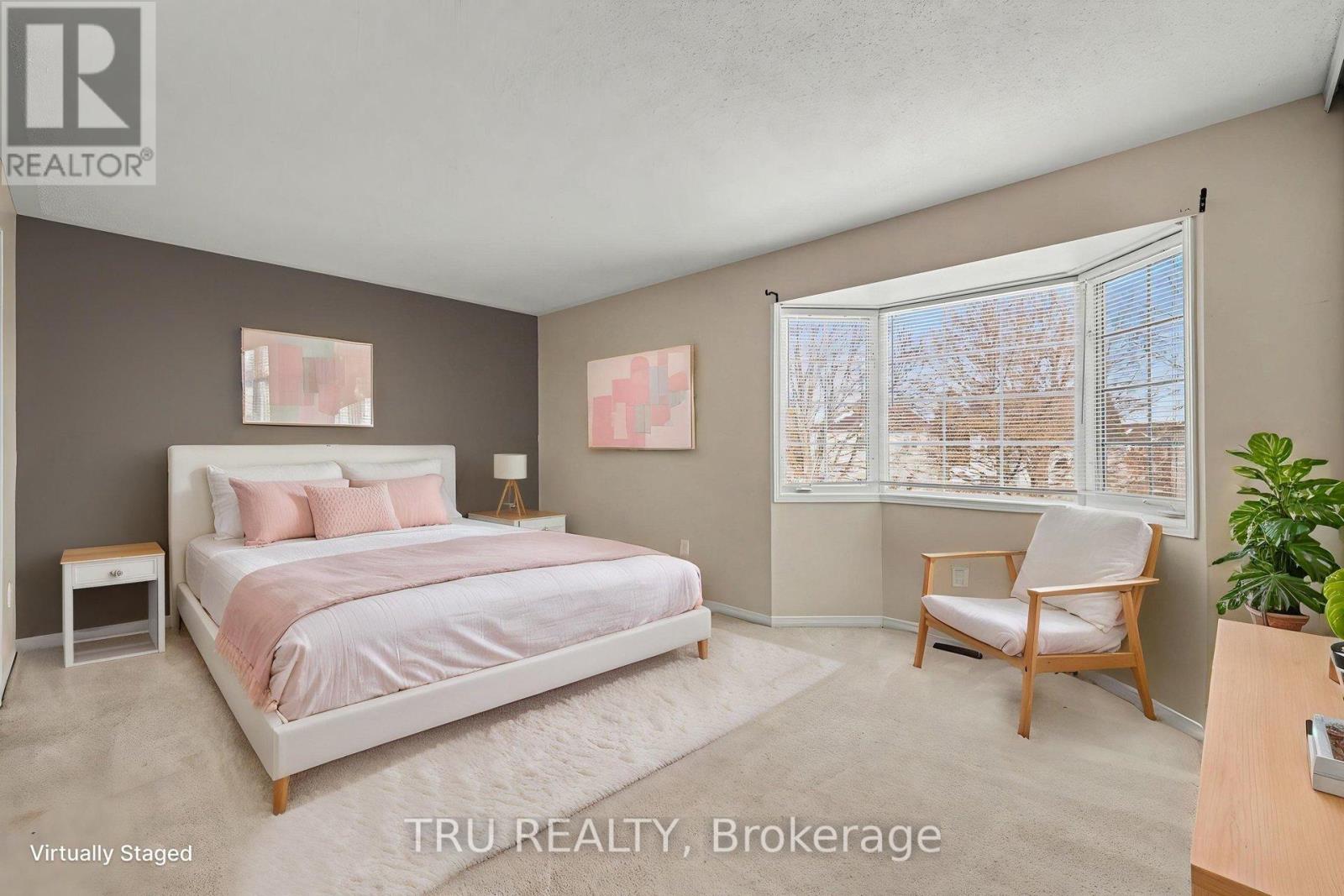 37 Daventry Crescent