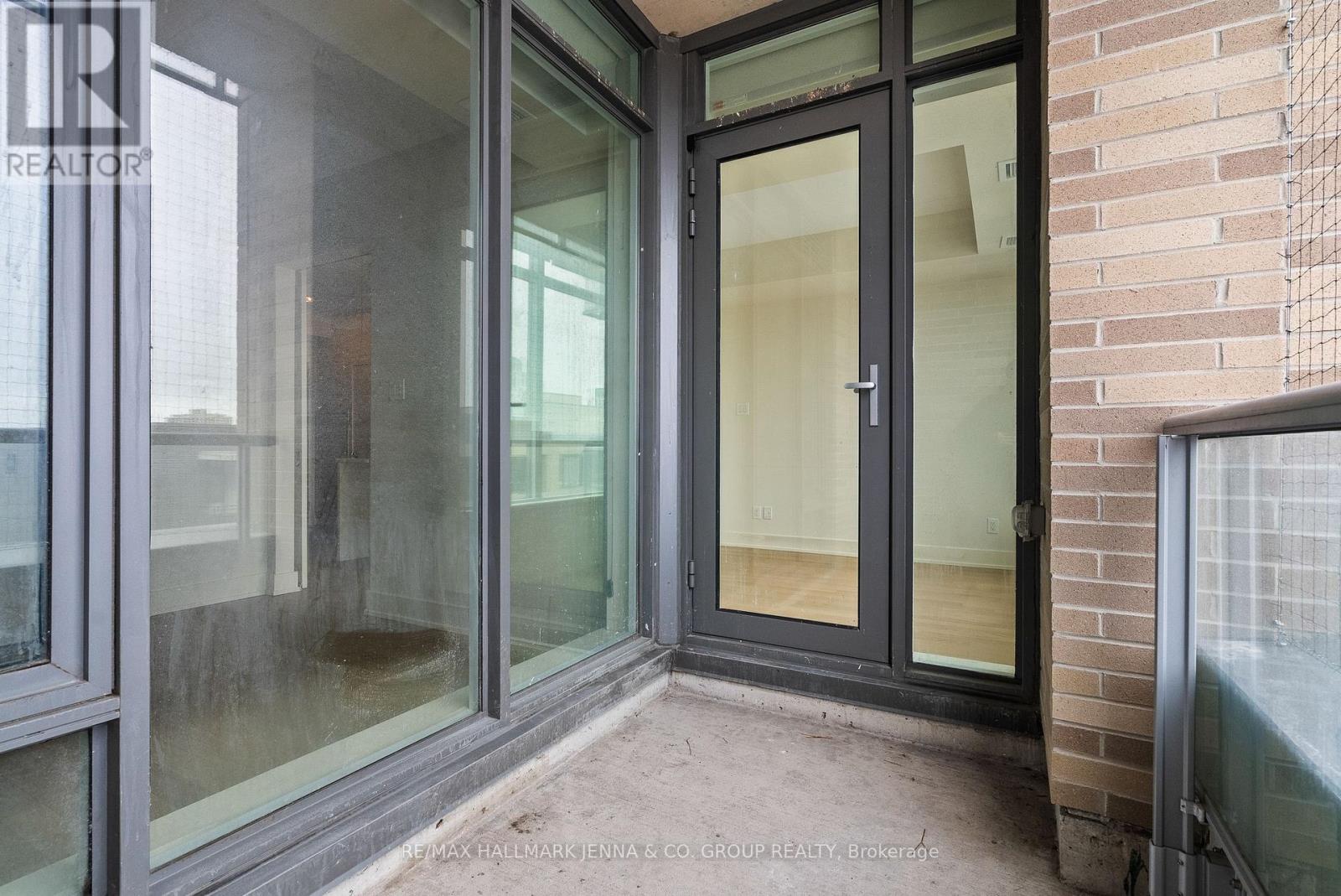 611 - 88 Richmond Road