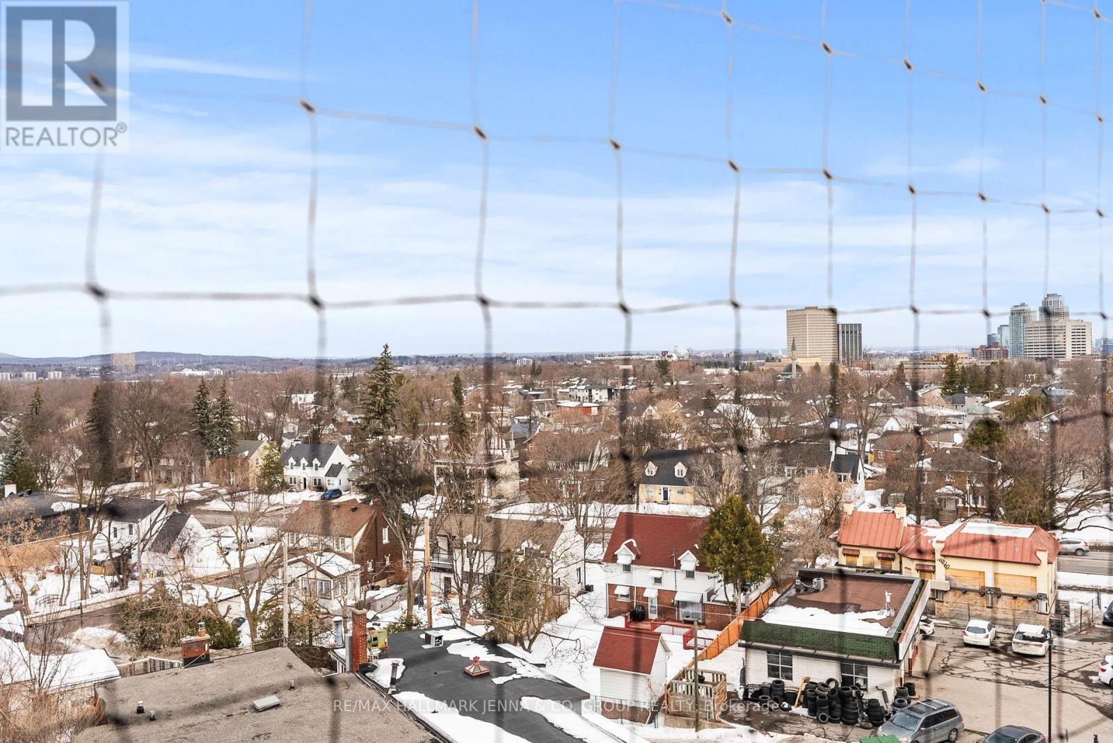 611 - 88 Richmond Road