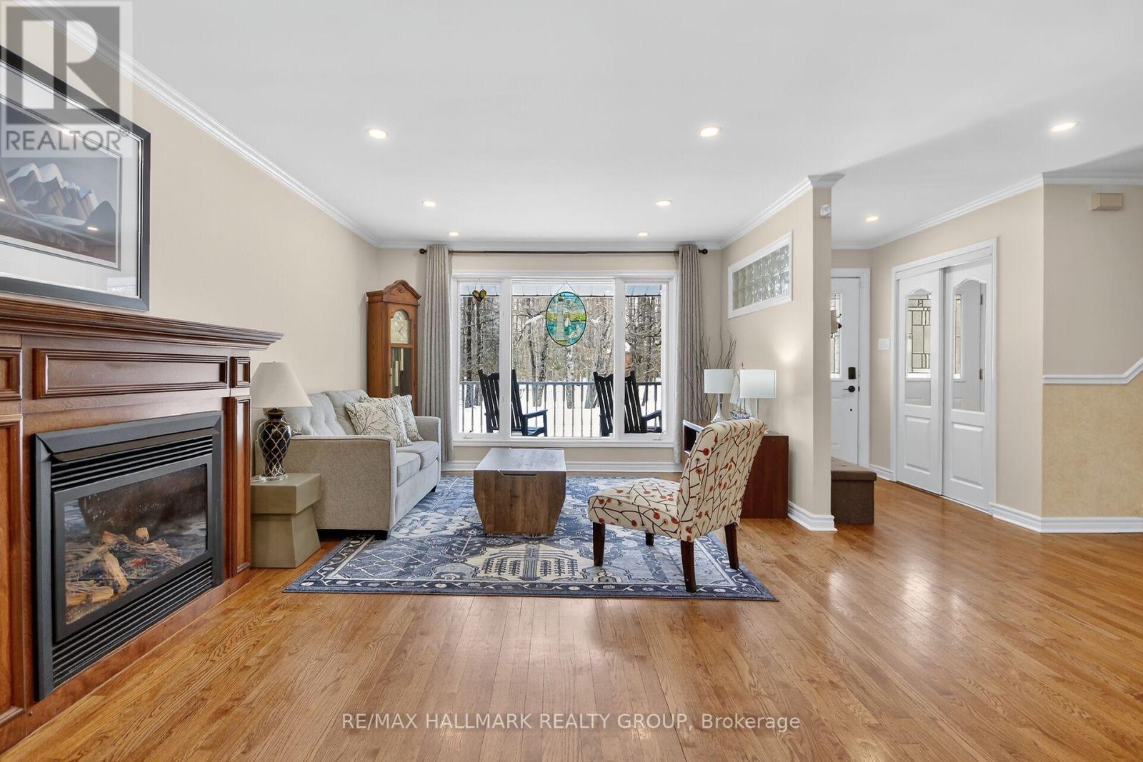 129 Mockingbird Lane