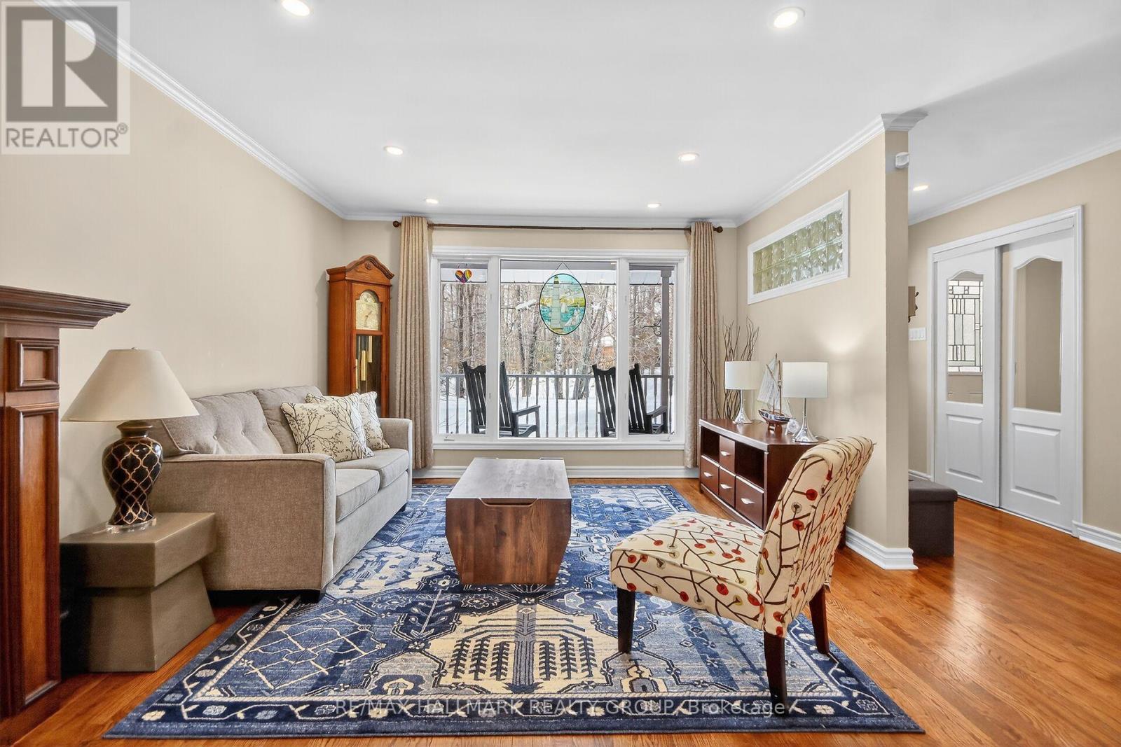 129 Mockingbird Lane