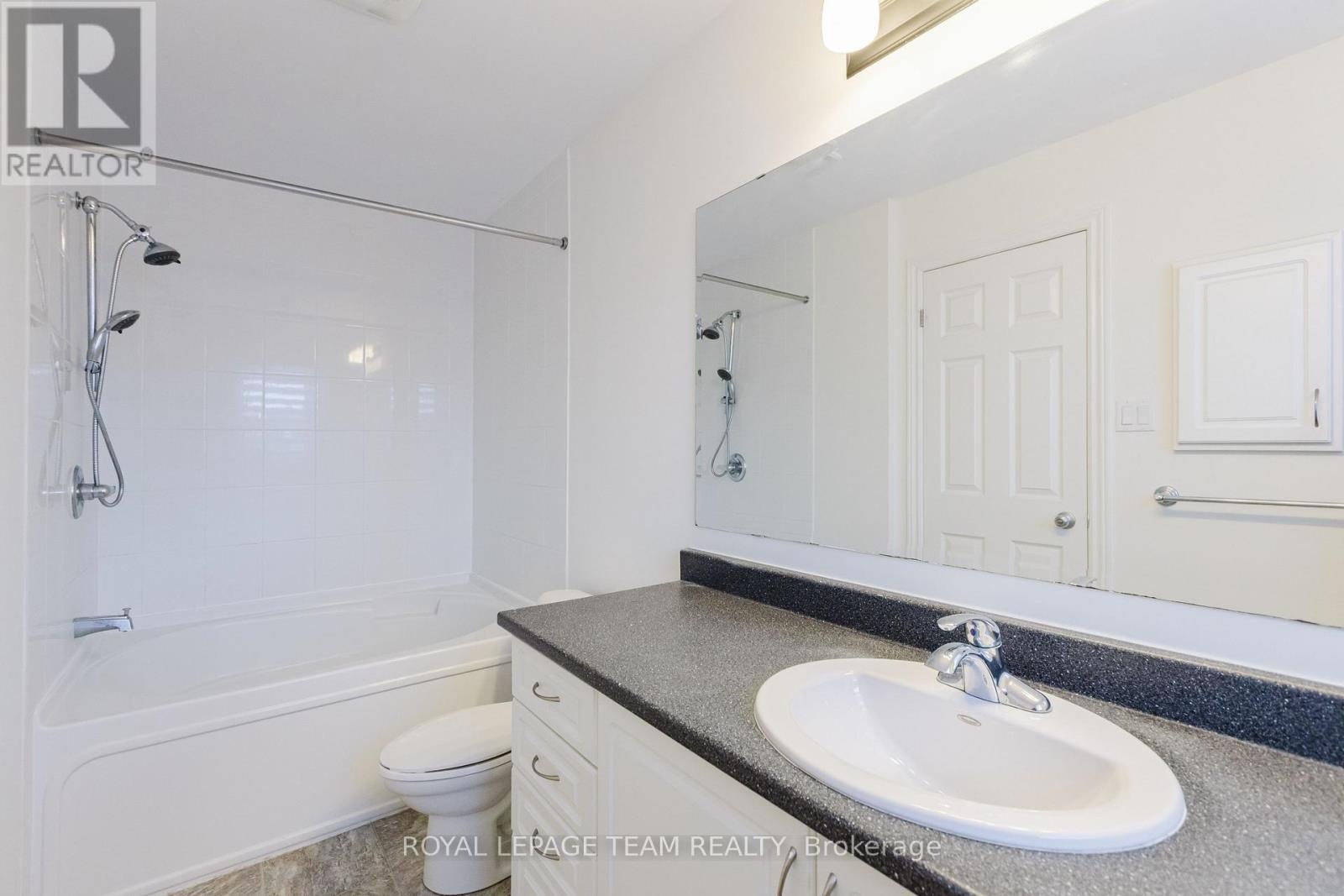 637 Clearbrook Drive