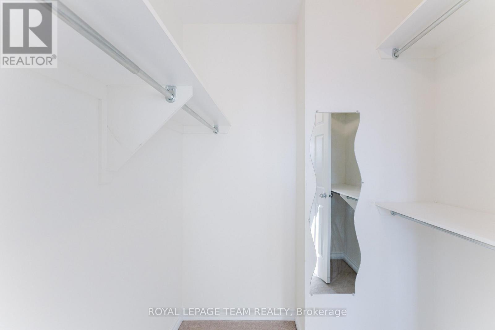 637 Clearbrook Drive