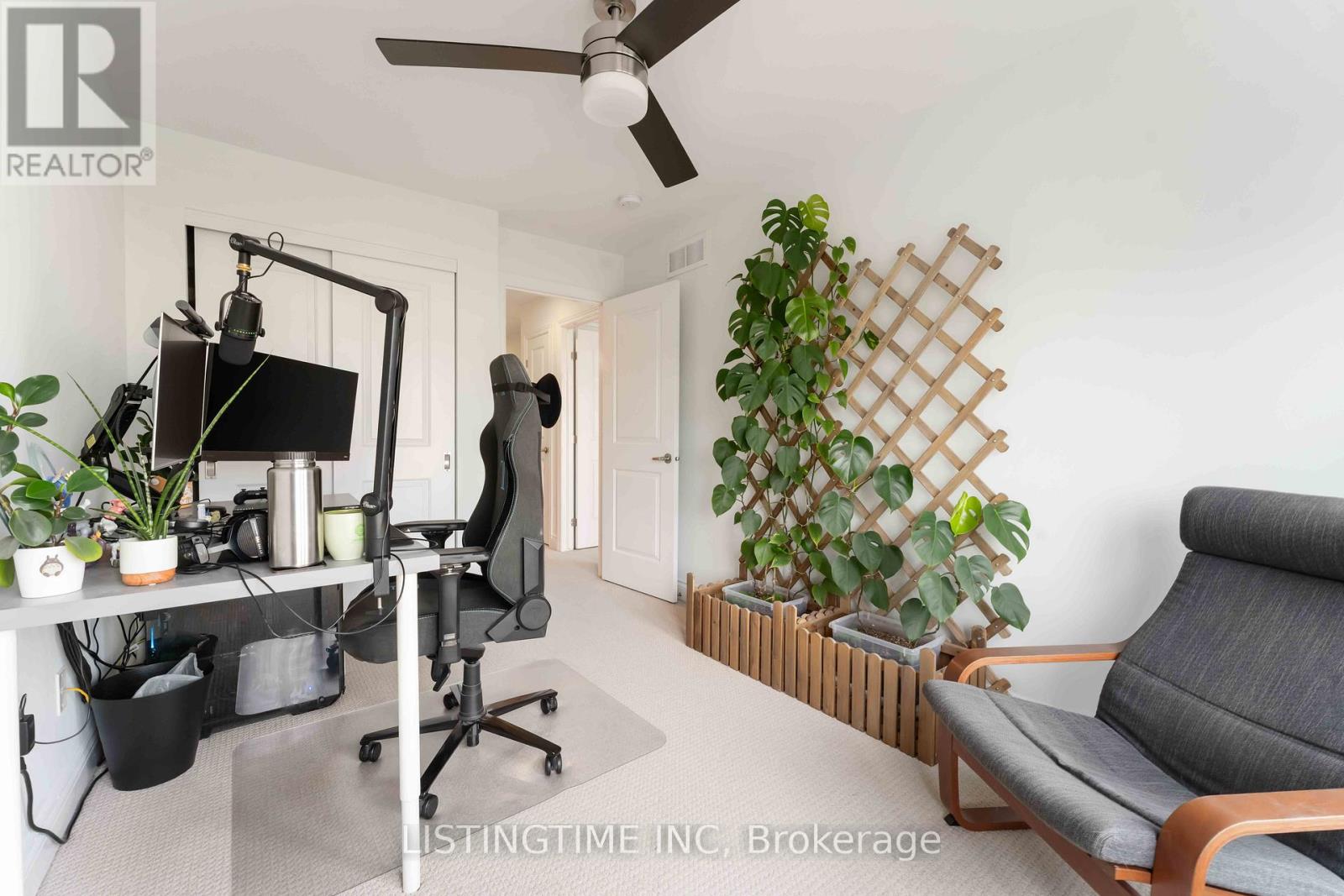 704 Brian Good Avenue