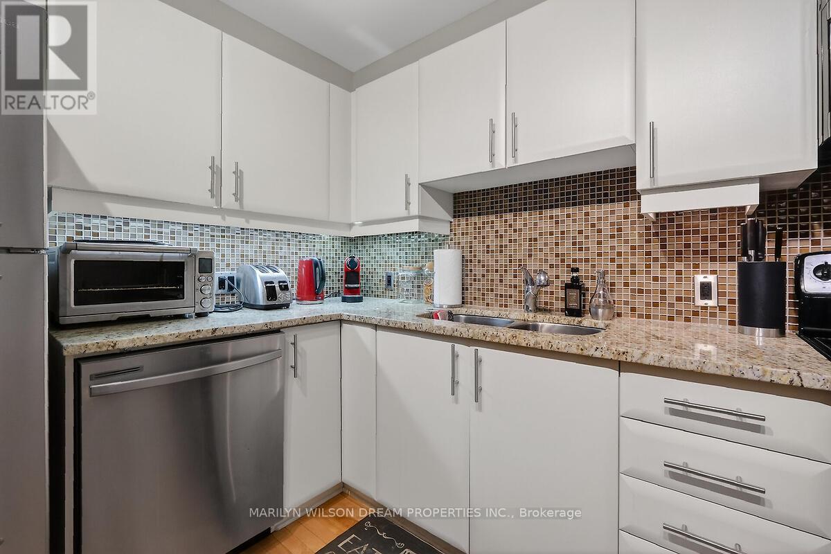 906 - 330 Loretta Avenue S