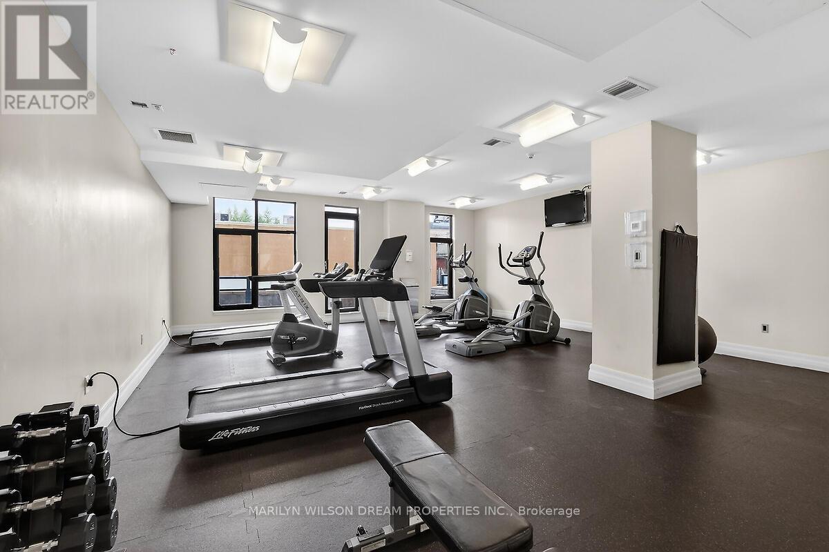 906 - 330 Loretta Avenue S