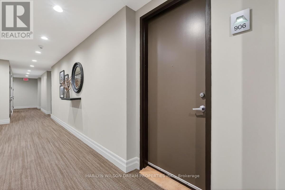 906 - 330 Loretta Avenue S