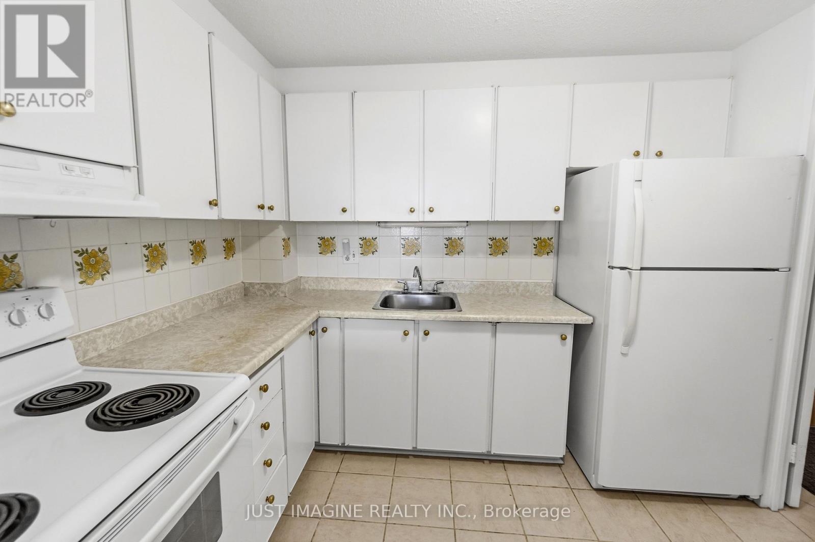 201 - 3100 Carling Avenue