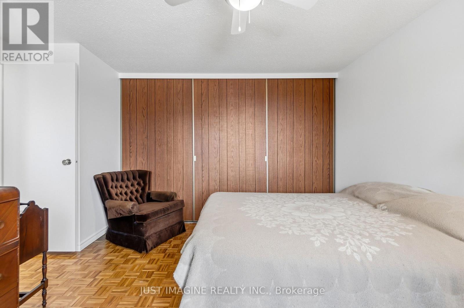 201 - 3100 Carling Avenue