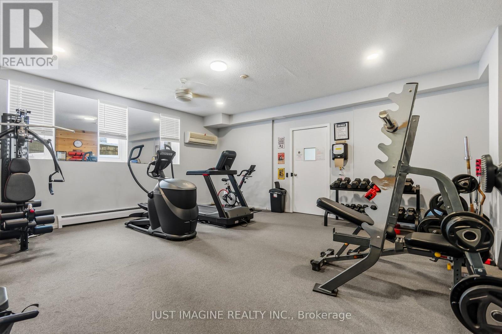 201 - 3100 Carling Avenue