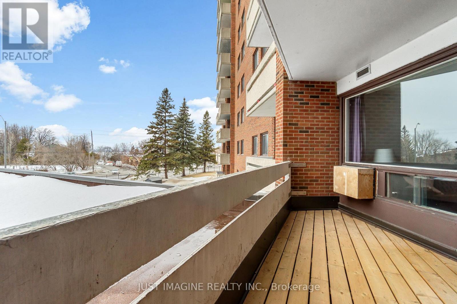 201 - 3100 Carling Avenue