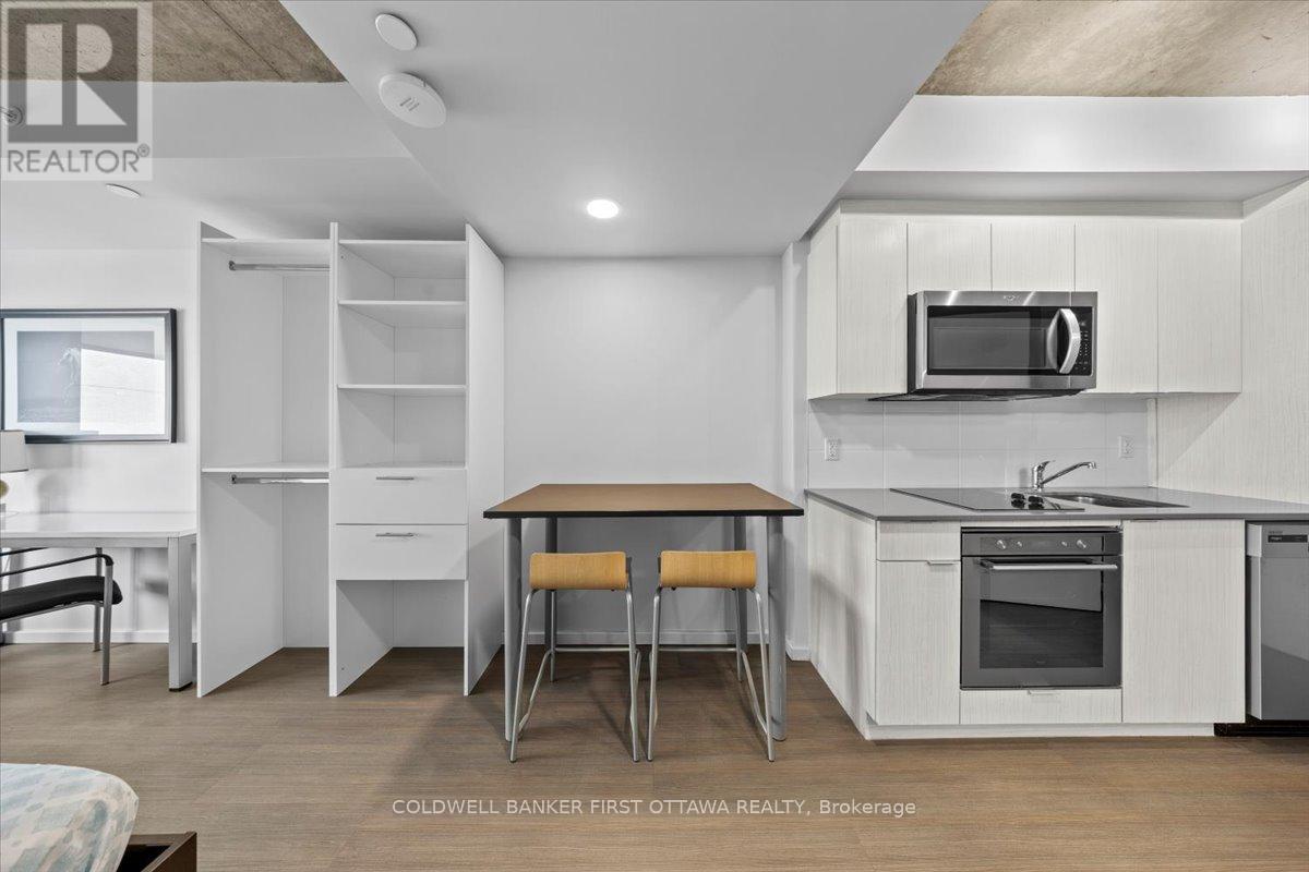 2308 - 105 Champagne Avenue S