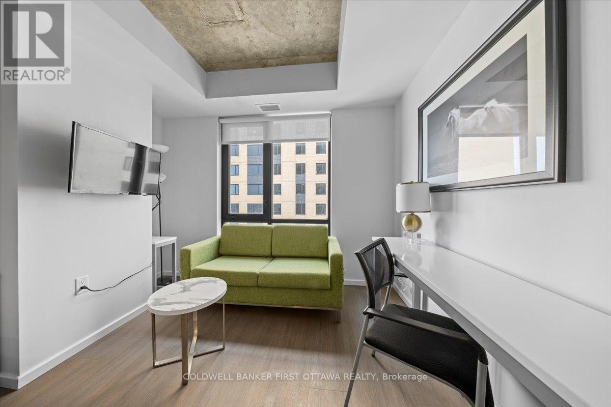 2308 - 105 Champagne Avenue S