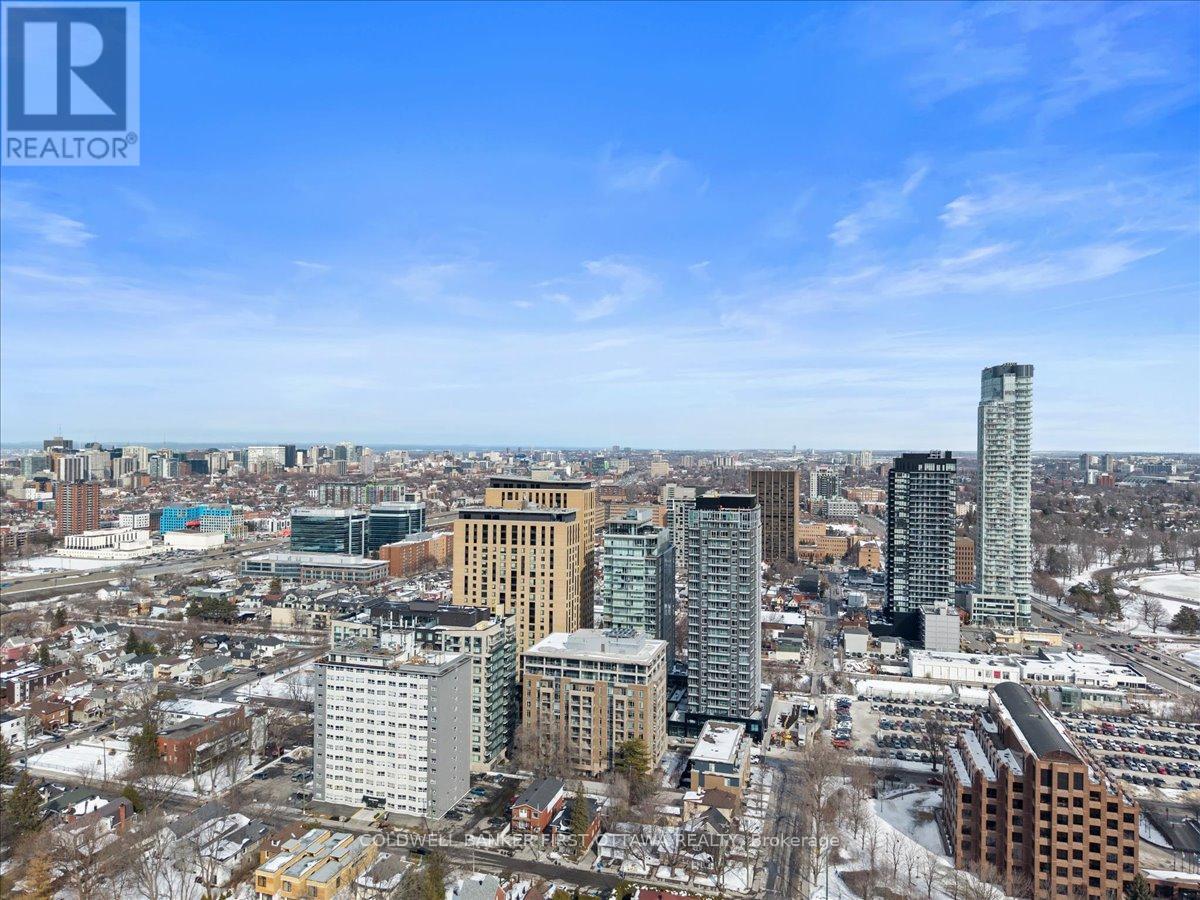 2308 - 105 Champagne Avenue S