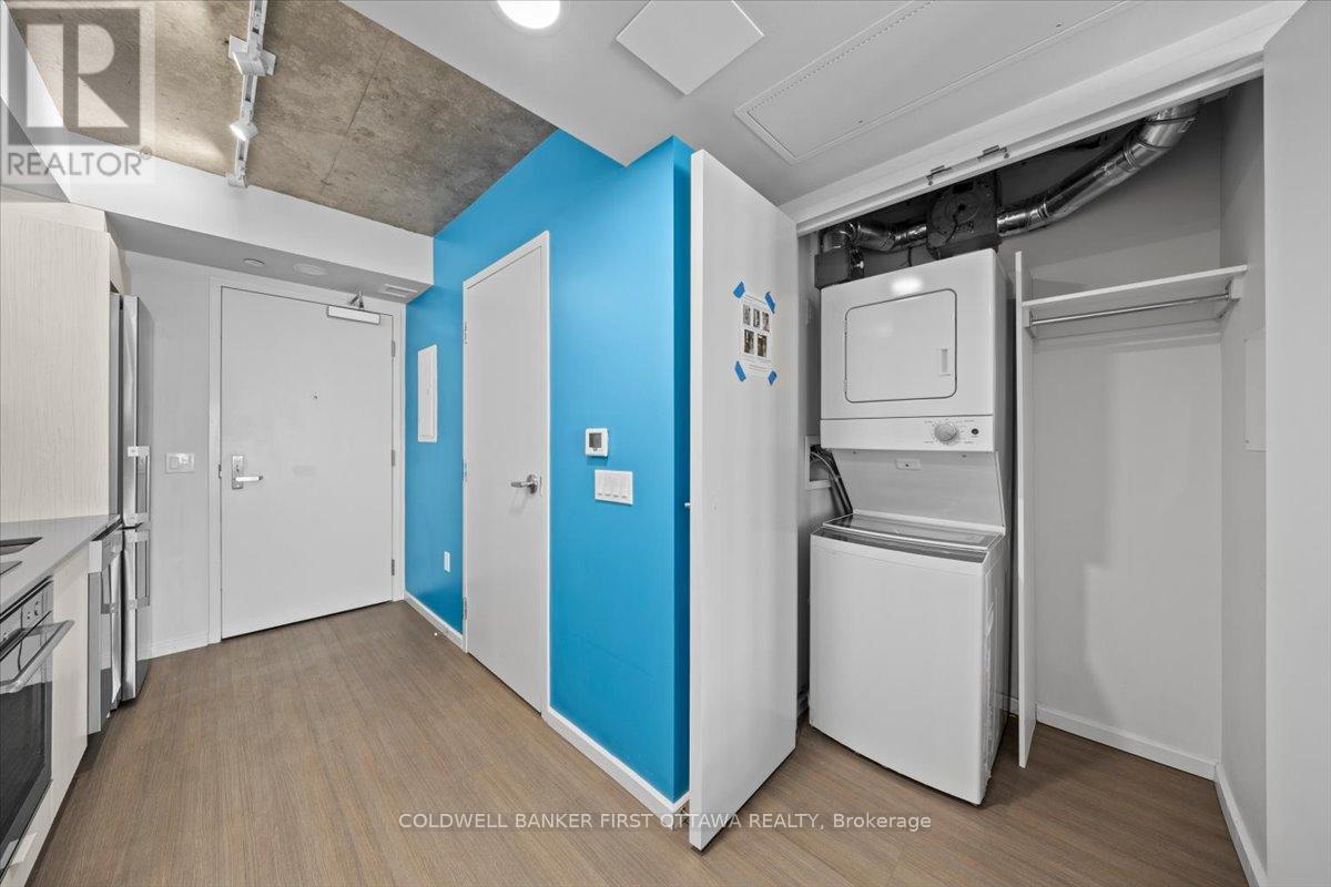 2308 - 105 Champagne Avenue S