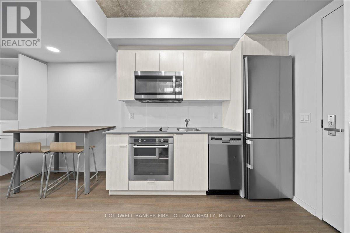 2308 - 105 Champagne Avenue S