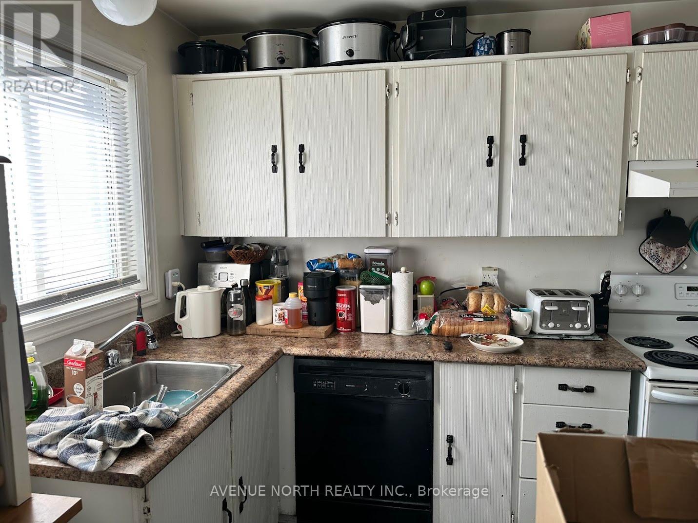 20 - 1448 Foxwall Street