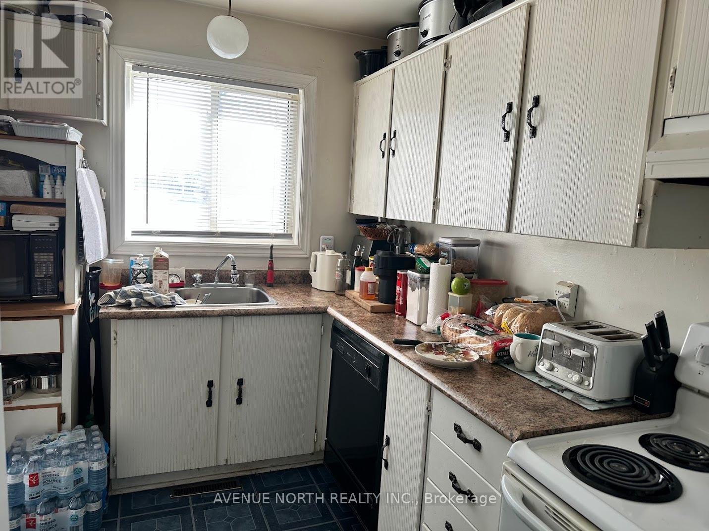 20 - 1448 Foxwall Street