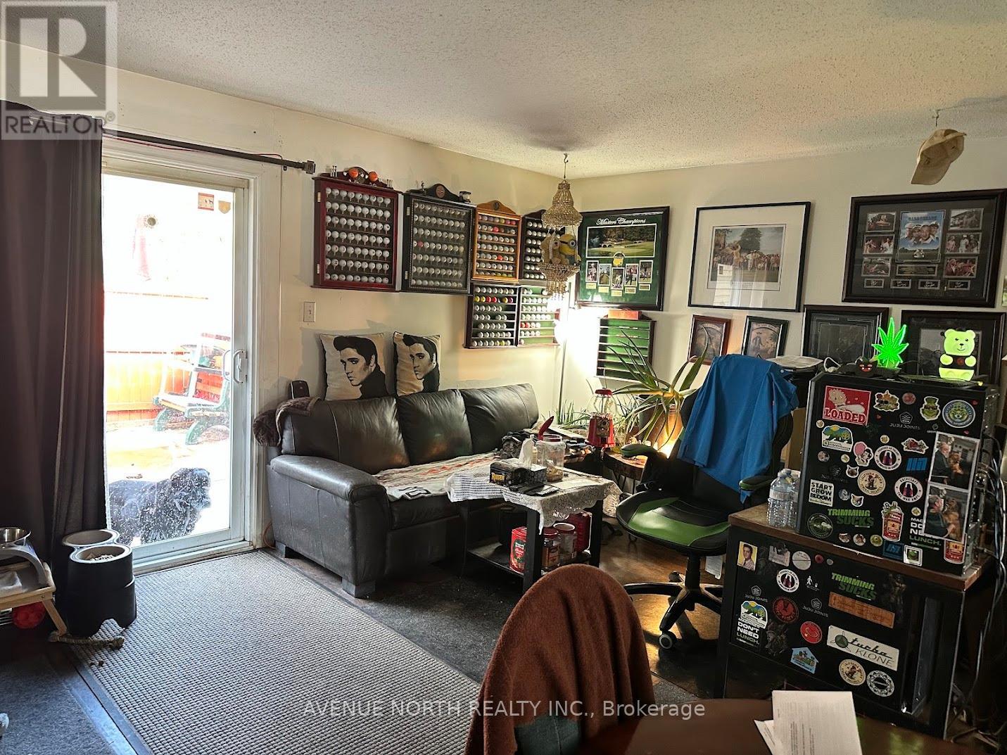 20 - 1448 Foxwall Street