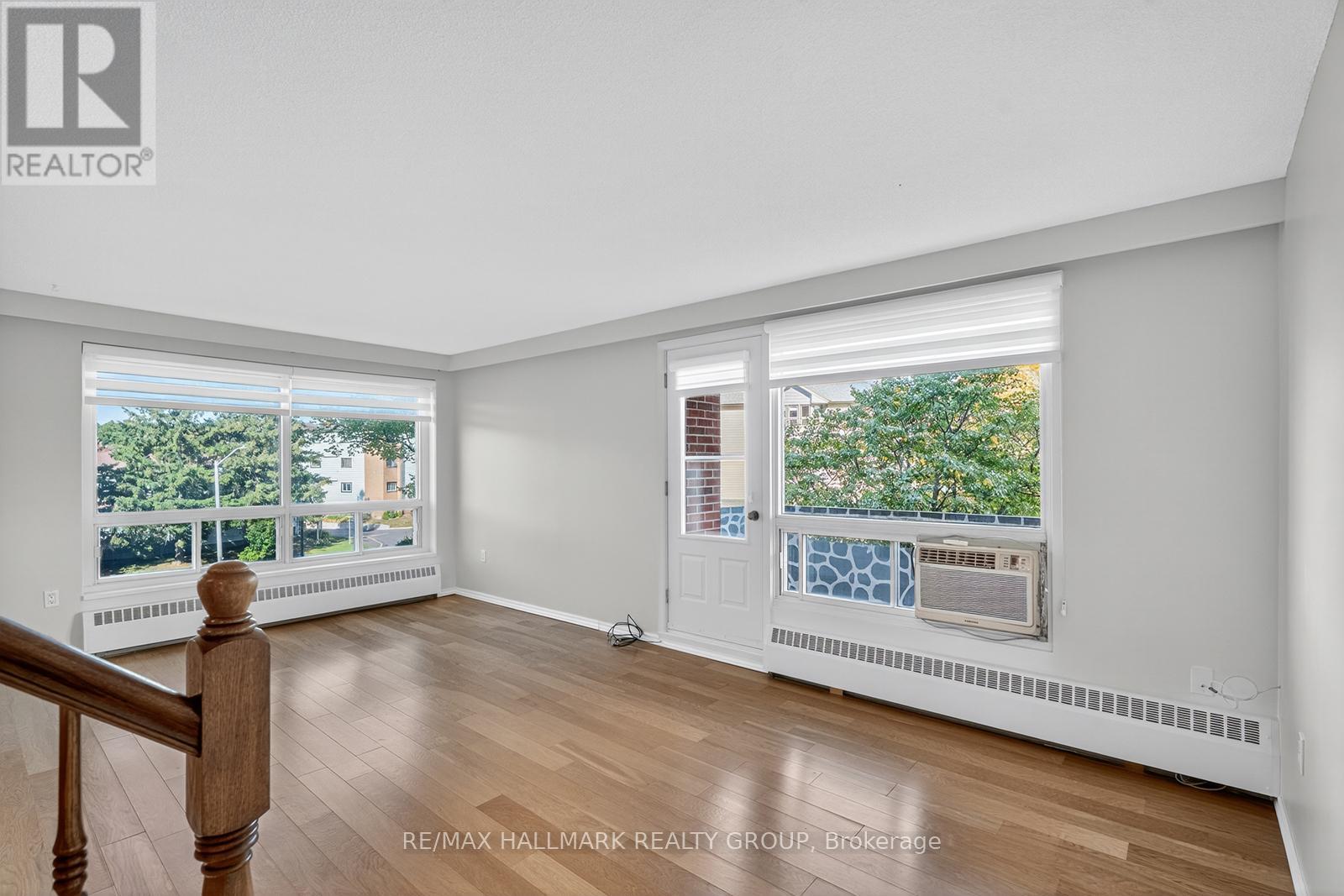 304 - 915 Elmsmere Road