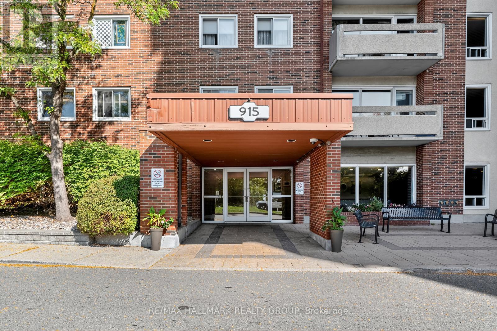 304 - 915 Elmsmere Road