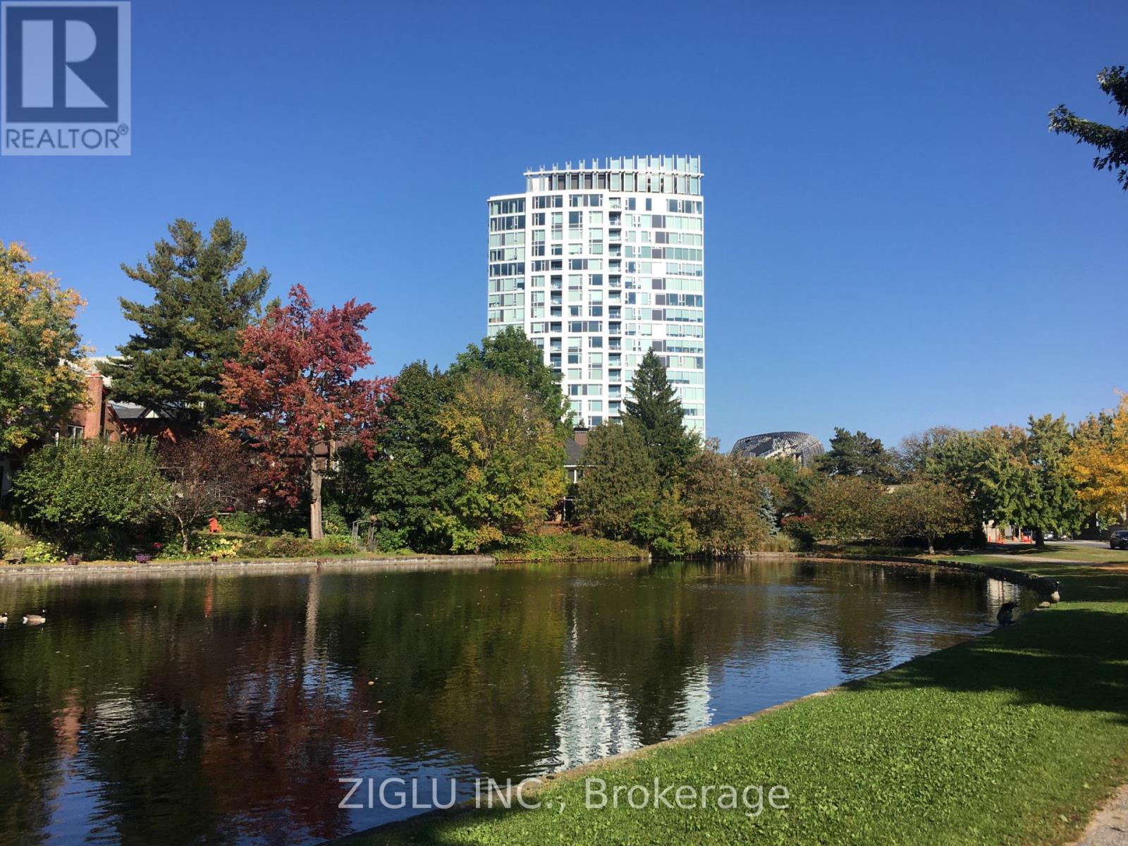 1005 - 1035 Bank Street