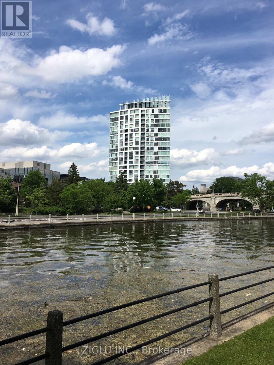 1005 - 1035 Bank Street