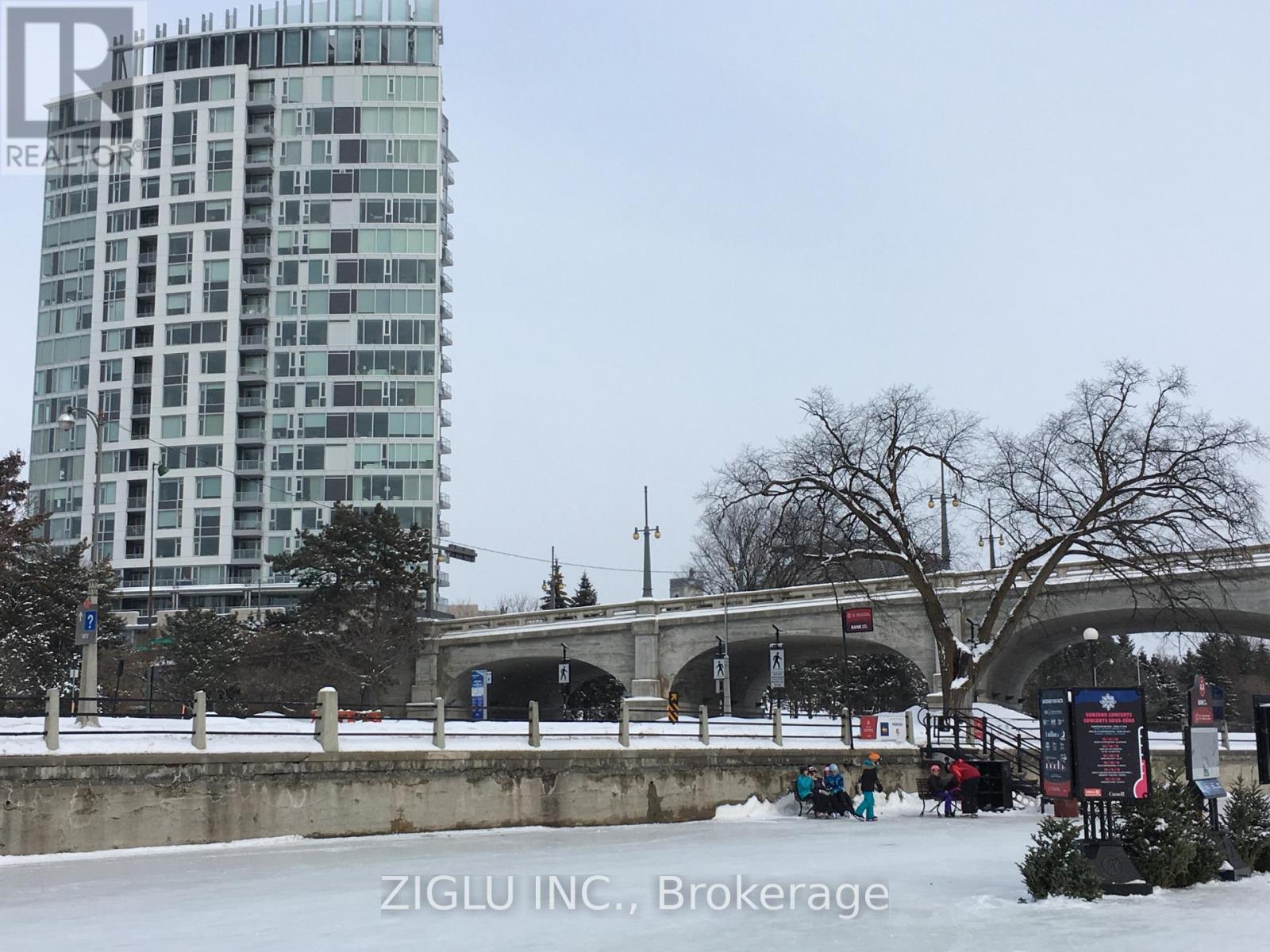 1005 - 1035 Bank Street