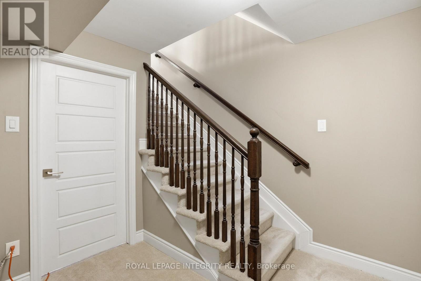 1012 Cottontail Walk